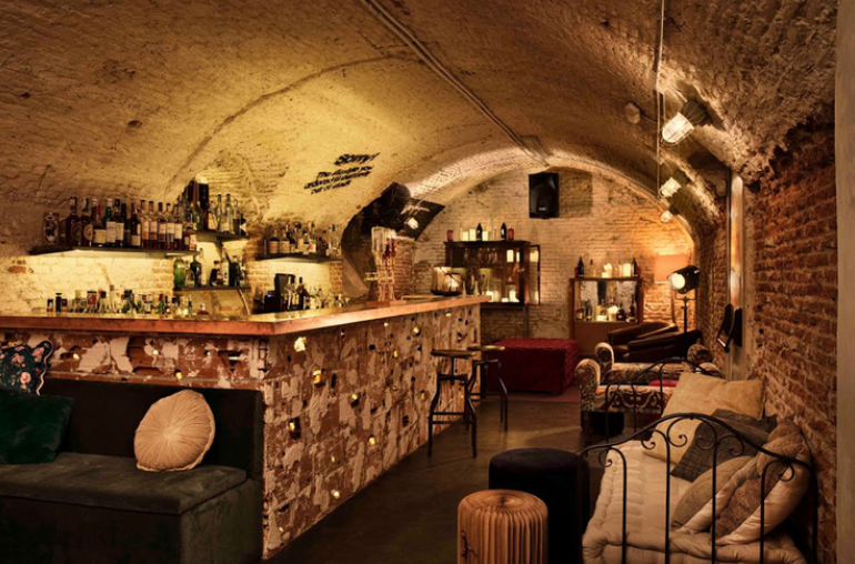Clandestino, el bar exclusivo de Madrid que no puedes dejar de visitar