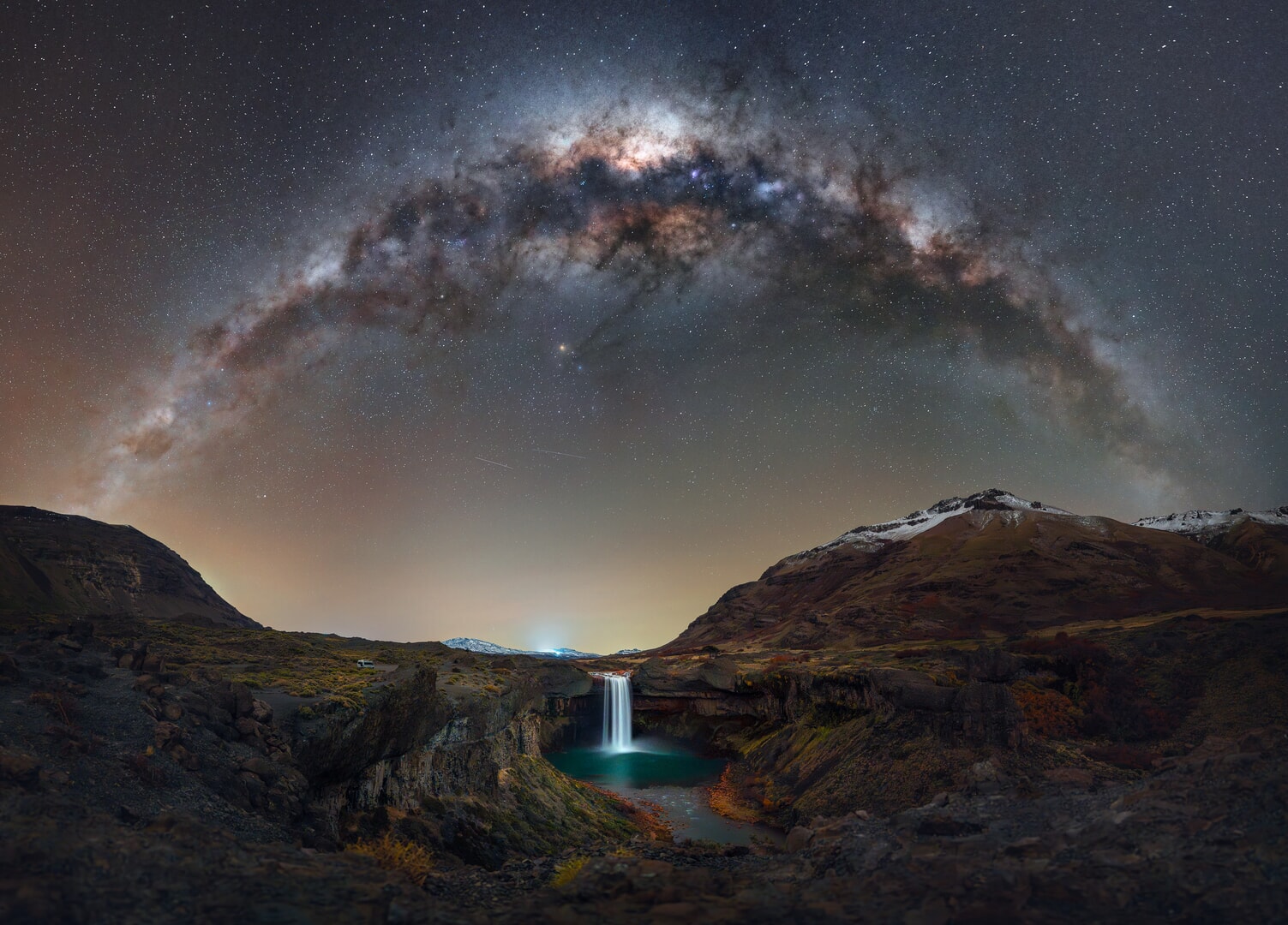 AlejandraHeis-salto-del-agrio-milky-way-photographer-of-the-year-2026 AlejandraHeis-salto-del-agrio-milky-way-photographer-of-the-year-2026