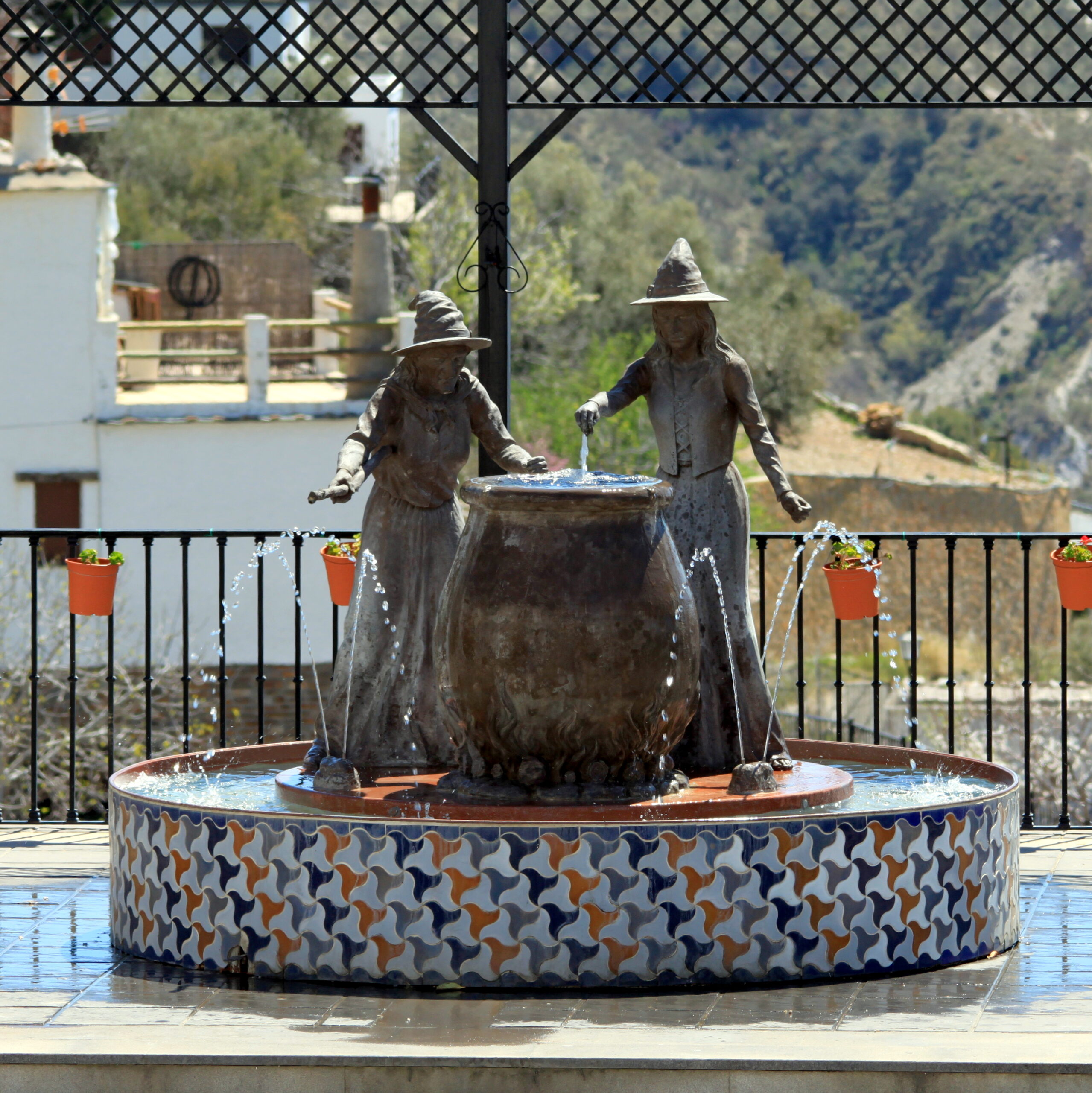 Un pueblo que acoge a las brujas en plena Sierra Nevada