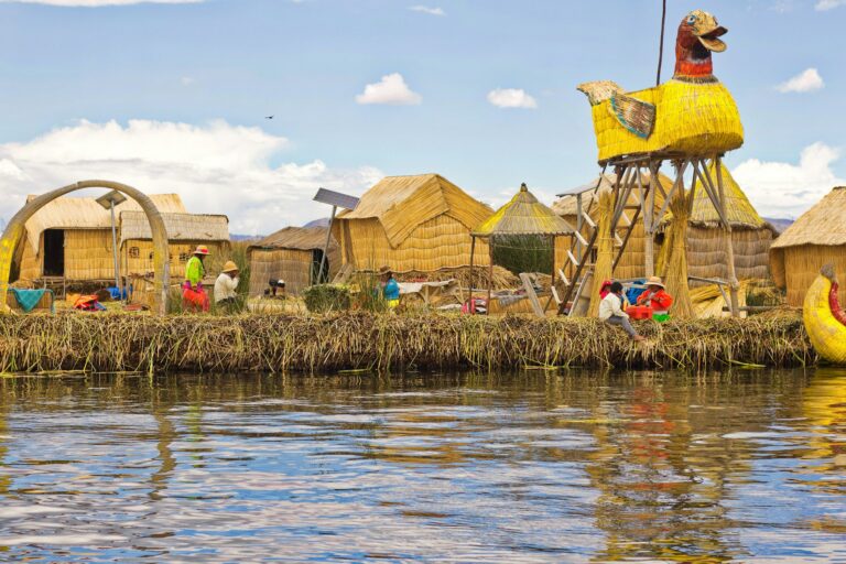 islas-flotantes-de-los-uros